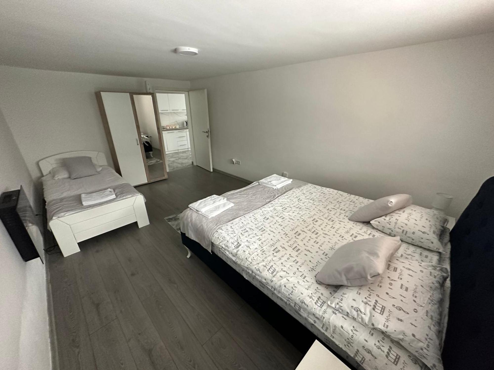 Ferienwohnung Ajla - Free Parking SJJ Exterior foto